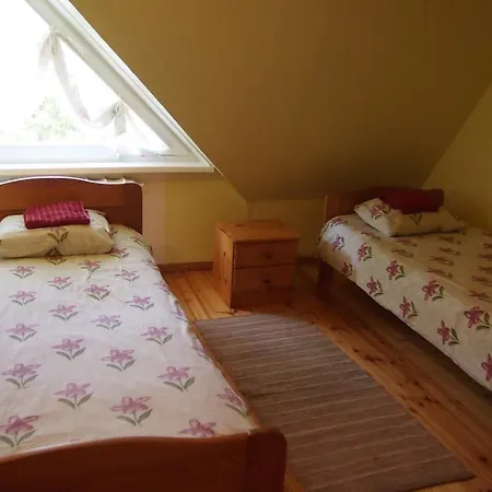 Semesterbostad Männi Peremaja